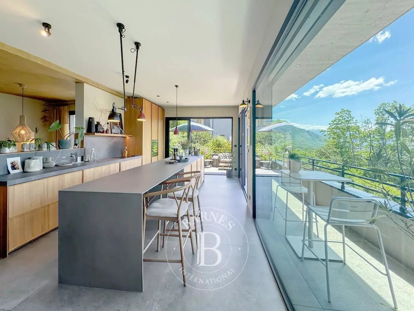 Maison à vendre, 239m², Saint-Alban-Leysse