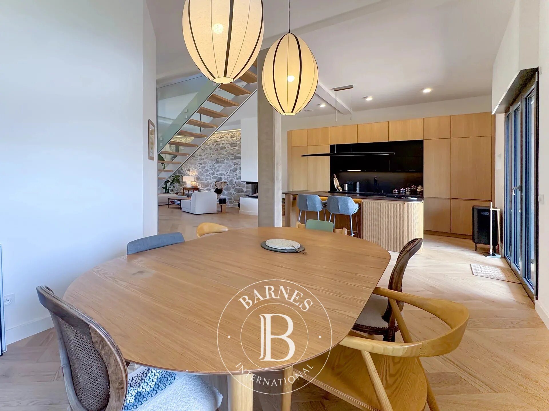 Maison à vendre, 215m², Talloires