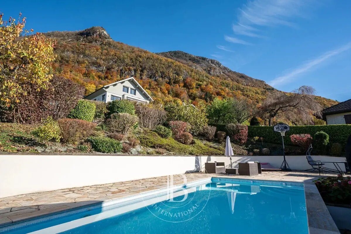 Maison à vendre, 200m², Annecy