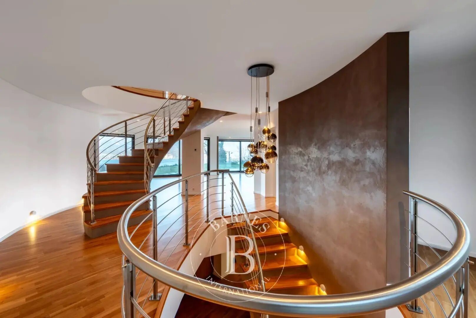 Maison à vendre, 330m², Sévrier