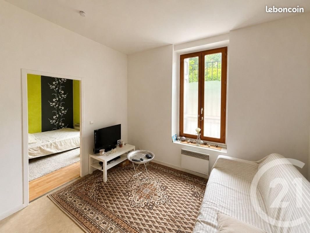 Appartement à louer, 34m², Saint-Étienne