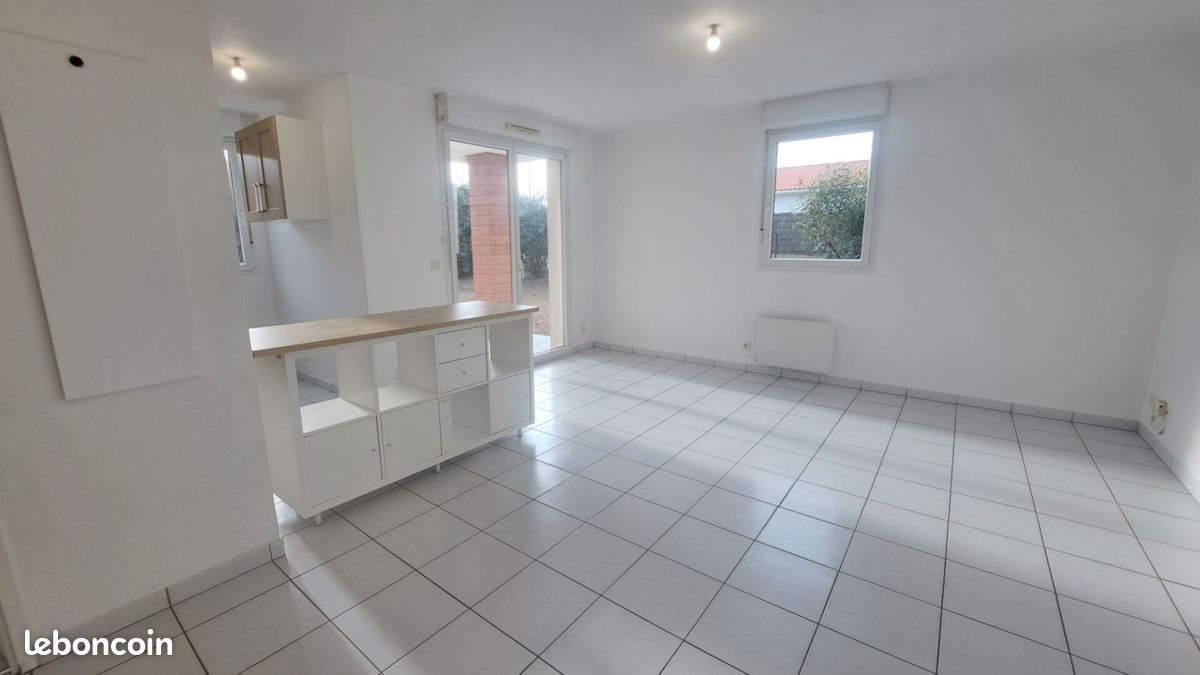 Appartement à louer, 54m², Saint-Perdon