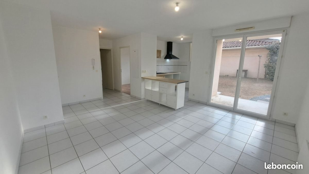 Appartement à louer, 54m², Saint-Perdon