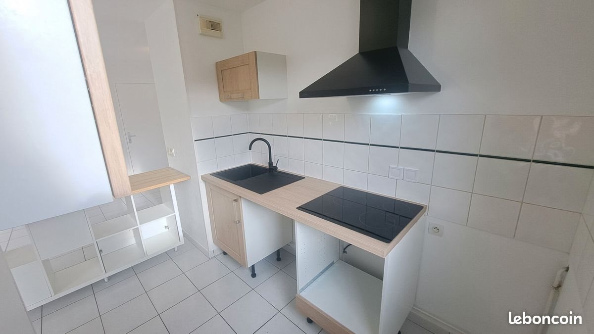 Appartement à louer, 54m², Saint-Perdon