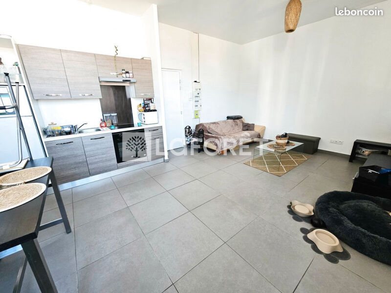 Appartement à louer, 39m², Roanne