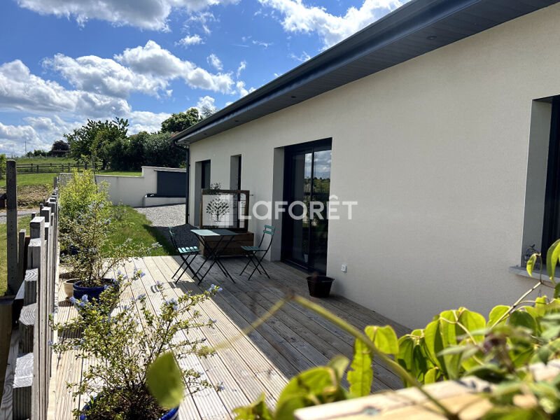 Maison à vendre, 108m², Ambierle