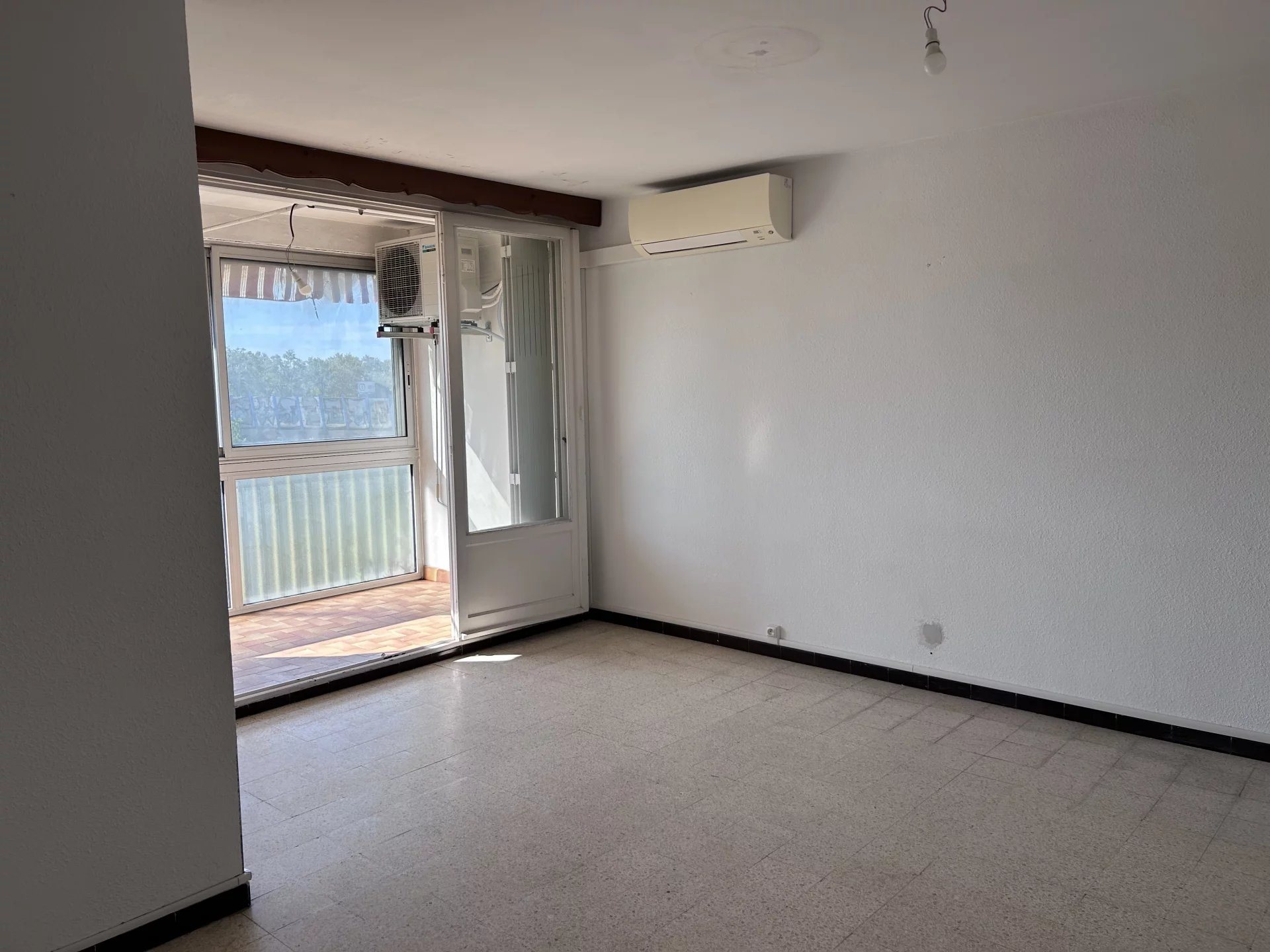 Appartement à vendre, 64m², Arles