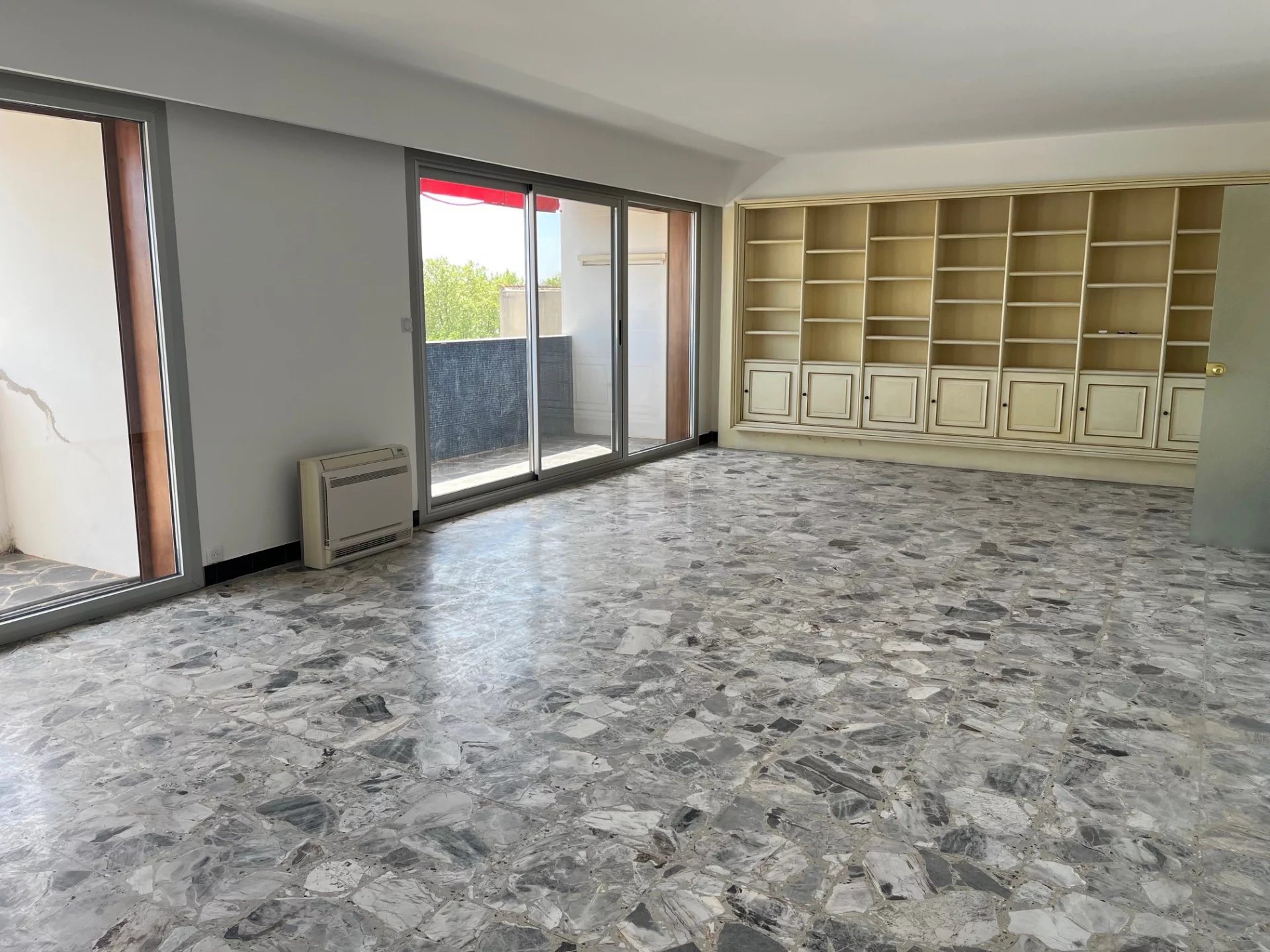 Appartement à louer, 160m², Arles