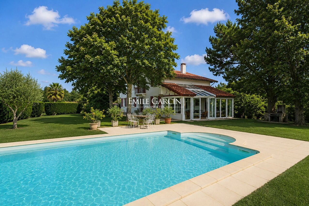 Maison à vendre, 240m², Urrugne
