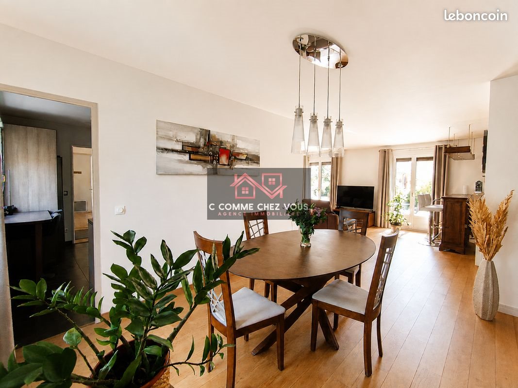 Maison à vendre, 183m², Ferrières-en-Brie