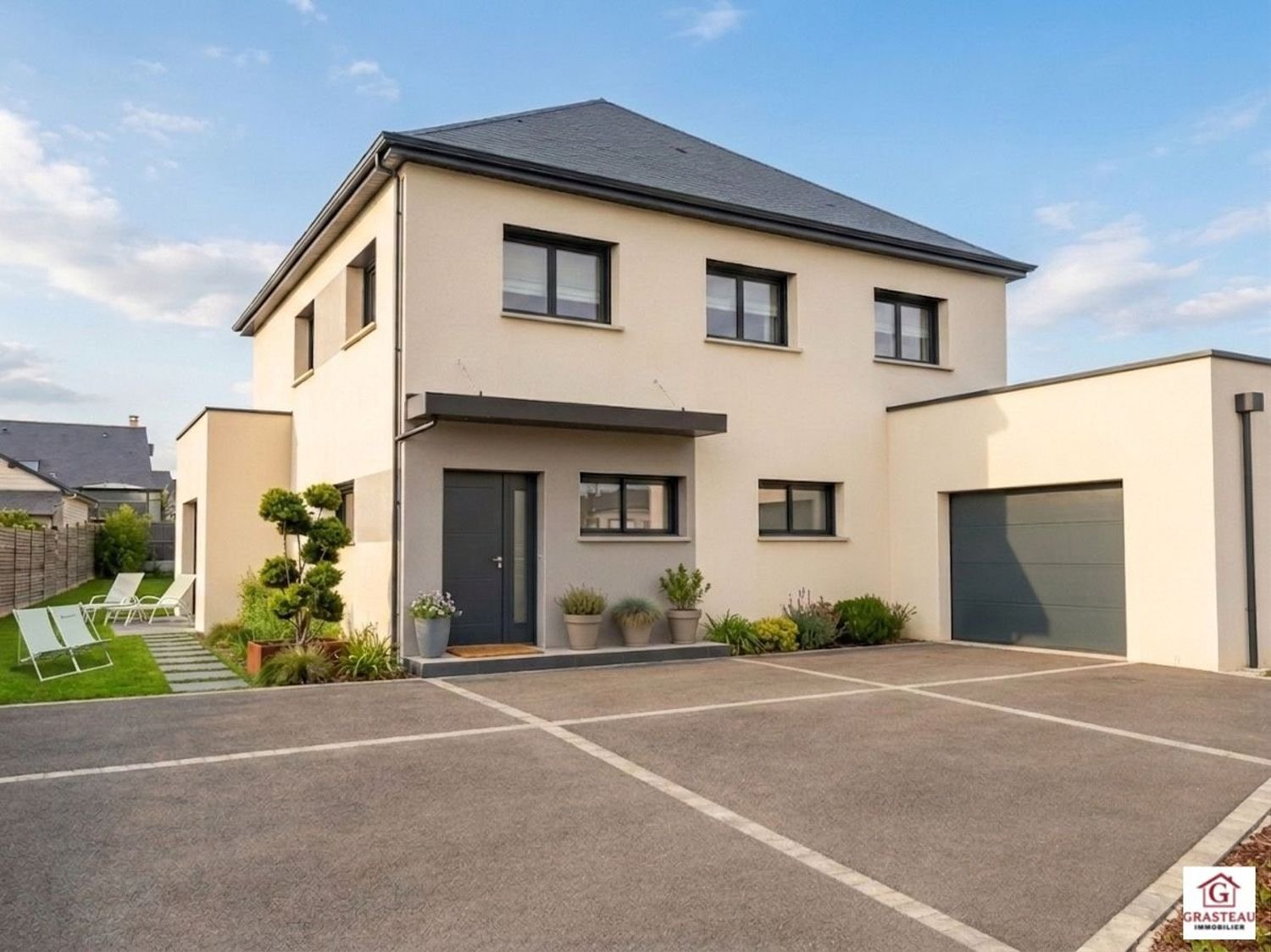 Maison à vendre, 192m², La Bazoge