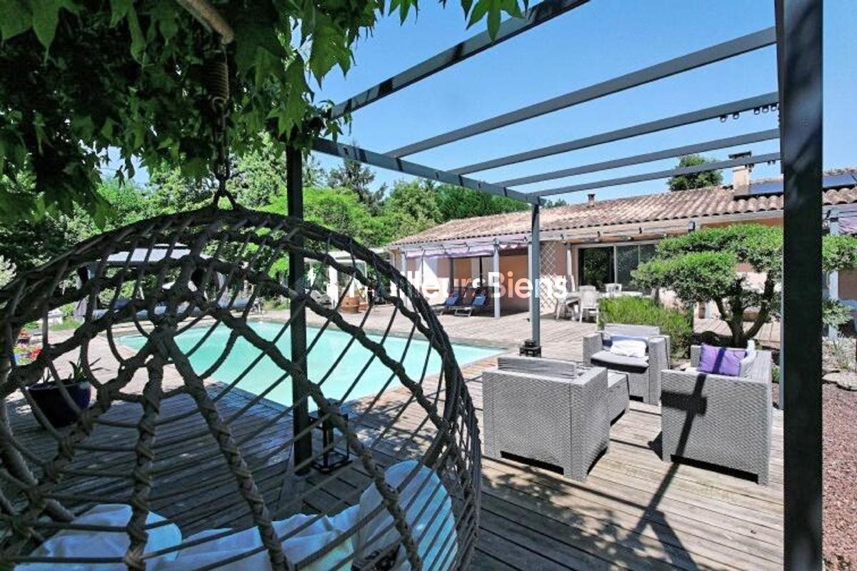 Maison à vendre, 170m², Saint-Morillon