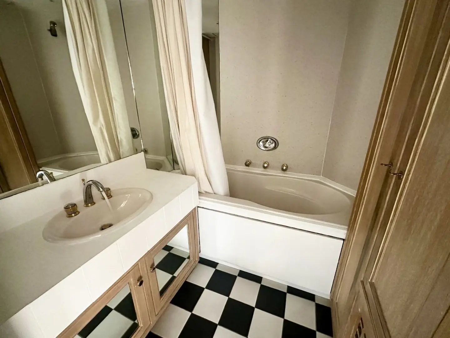 Appartement à louer, 82m², Marcq-en-Baroeul