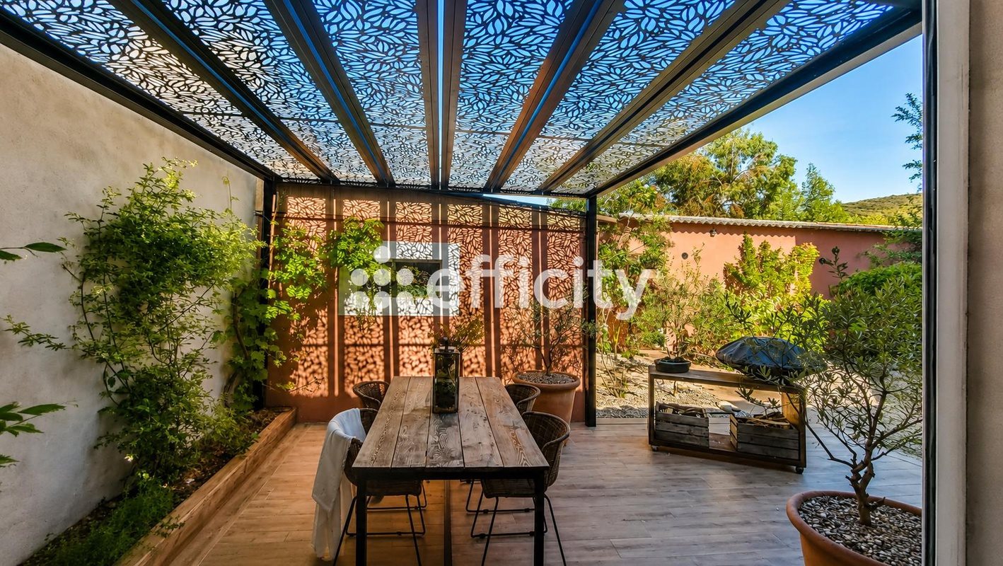 Maison à vendre, 342m², Rougiers