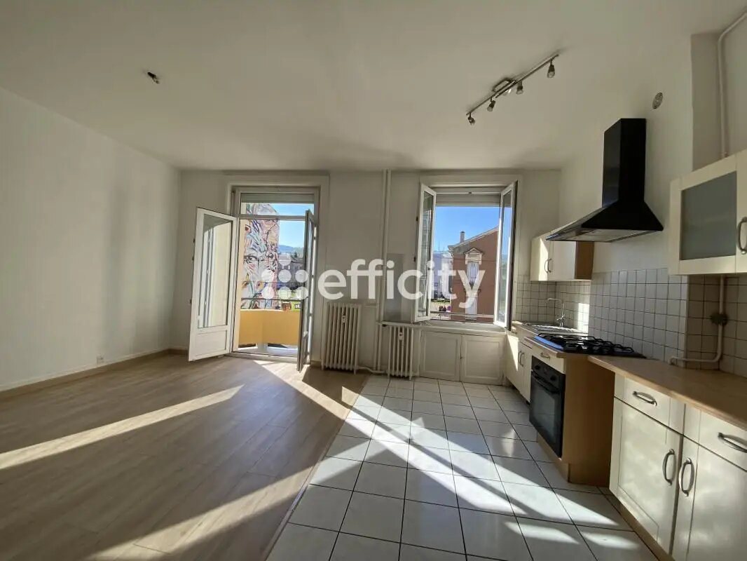 Appartement à vendre, 57m², Saint-Etienne