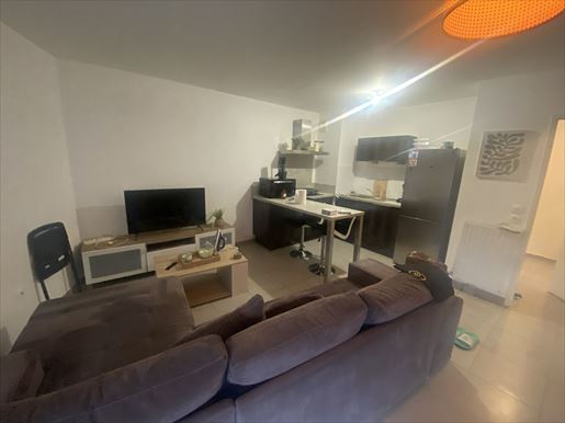 Advert pic 0