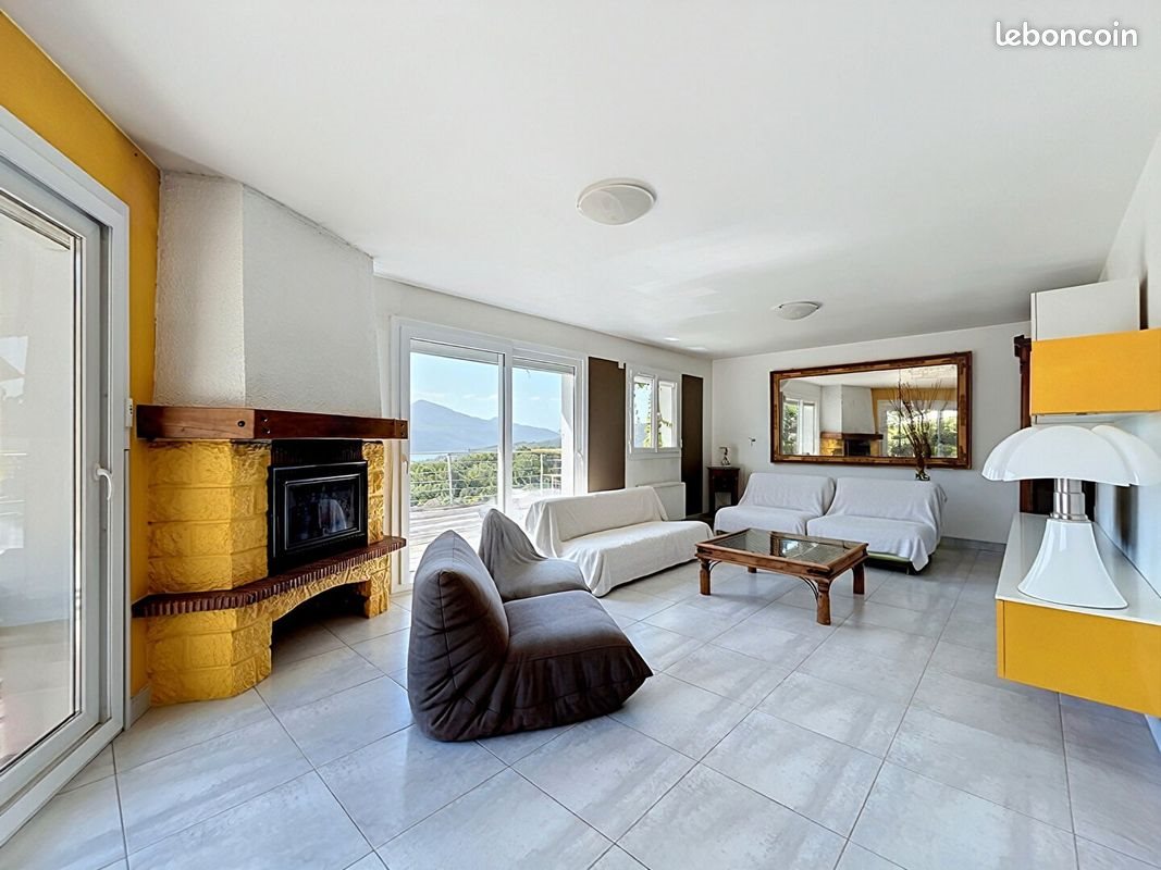 Maison à vendre, 131m², Mouxy