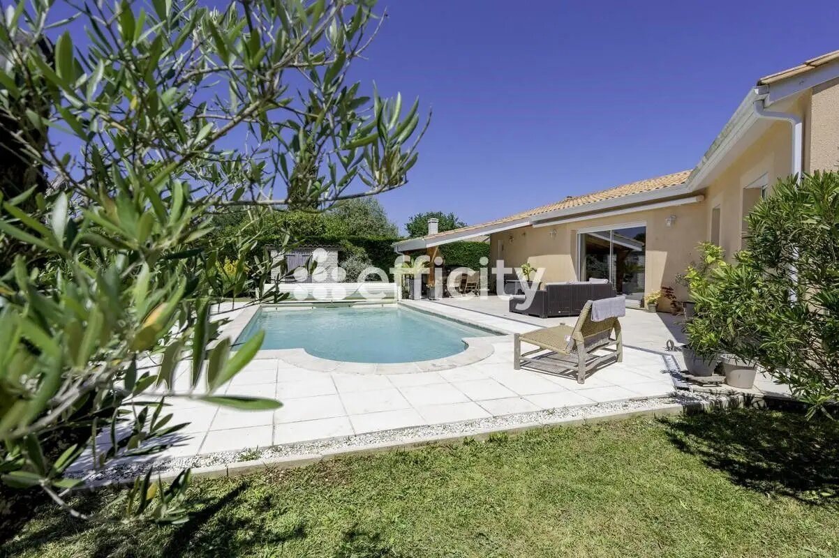 Maison à vendre, 123m², Izon
