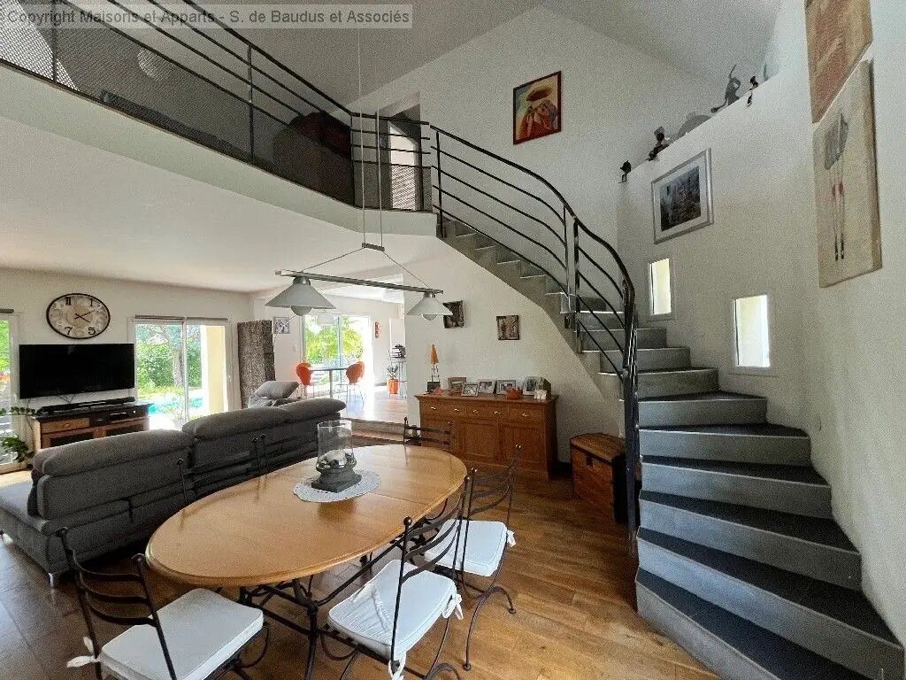 Maison à vendre, 201m², Olivet