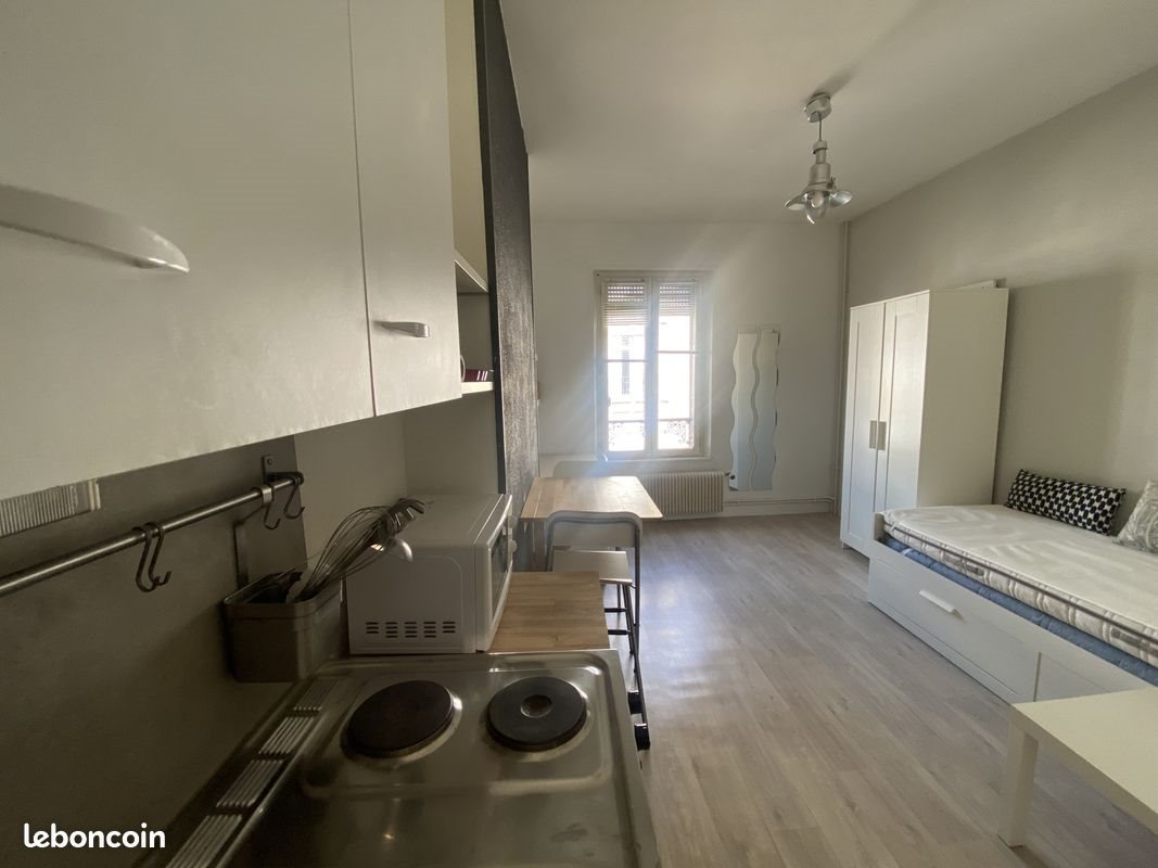 Appartement à louer, 16m², Reims
