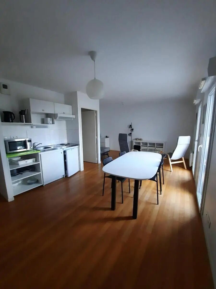 Appartement à louer, 35m², Saint-Nazaire