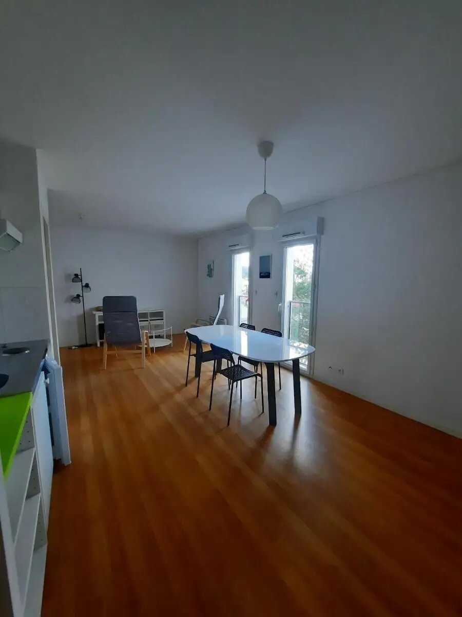 Appartement à louer, 35m², Saint-Nazaire