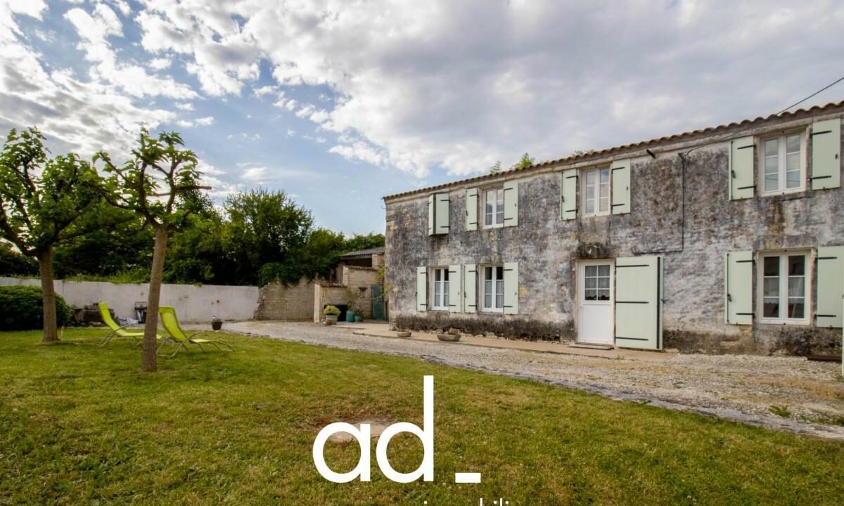 Maison à vendre, 260m², Vérines