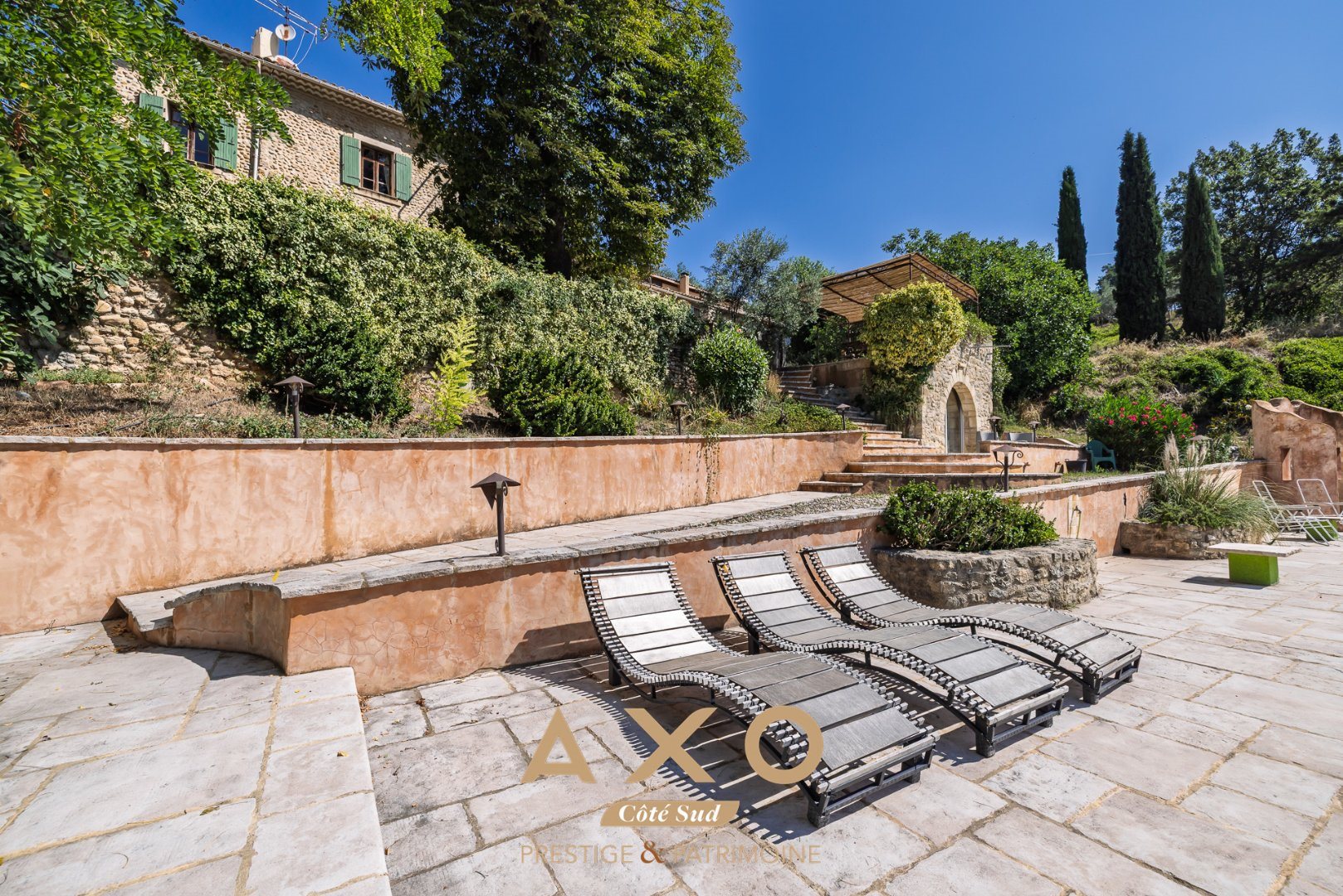 Maison à vendre, 696m², Allemagne-en-Provence