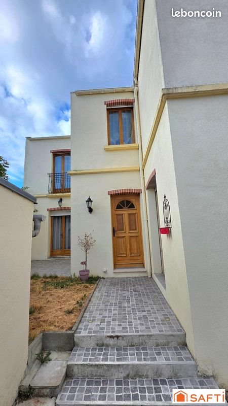 Maison à vendre, 113m², Saint-Quentin