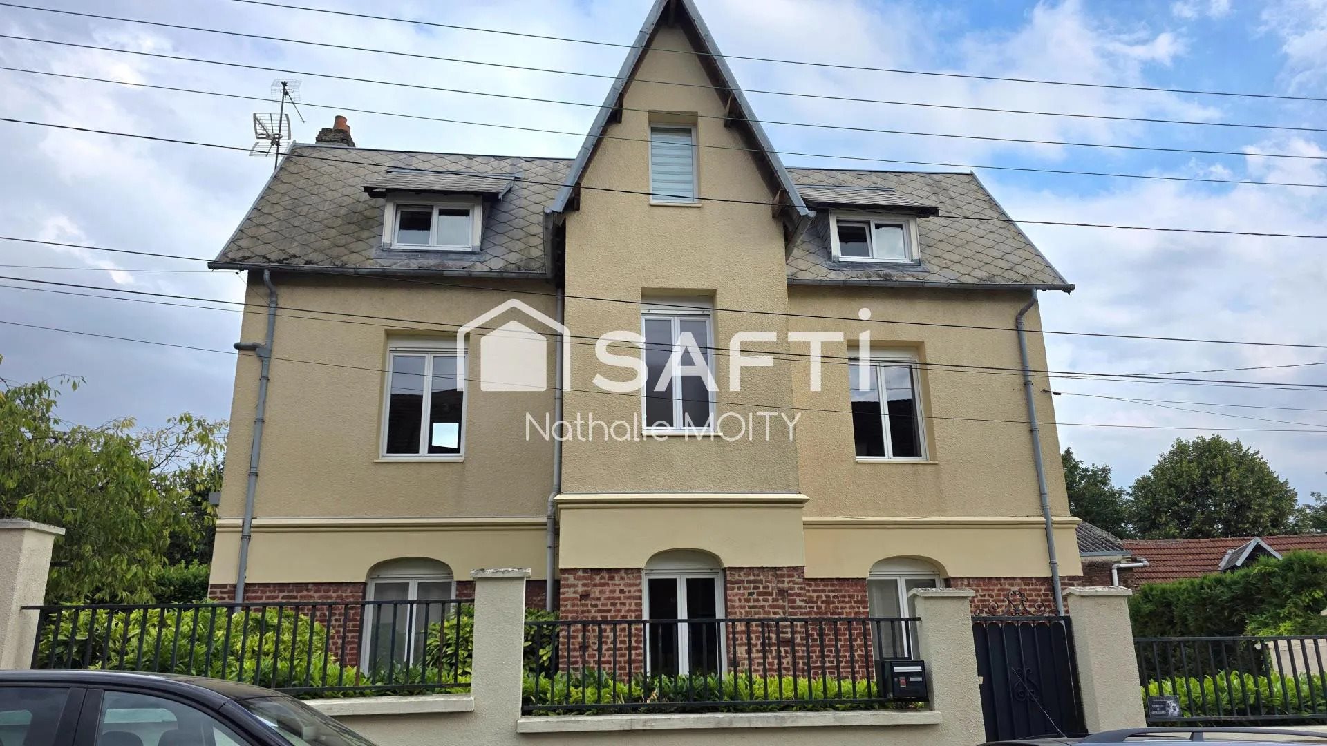 Maison à vendre, 230m², Saint-Quentin