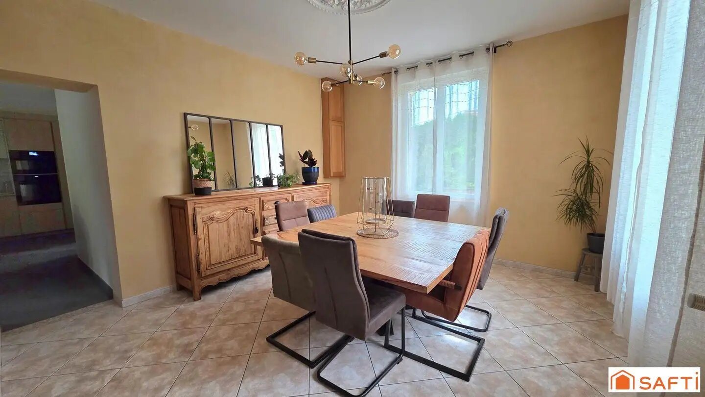Maison à vendre, 230m², Saint-Quentin