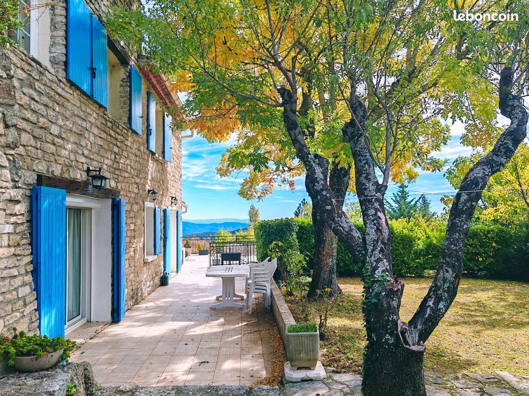 Maison à vendre, 137m², Vachères