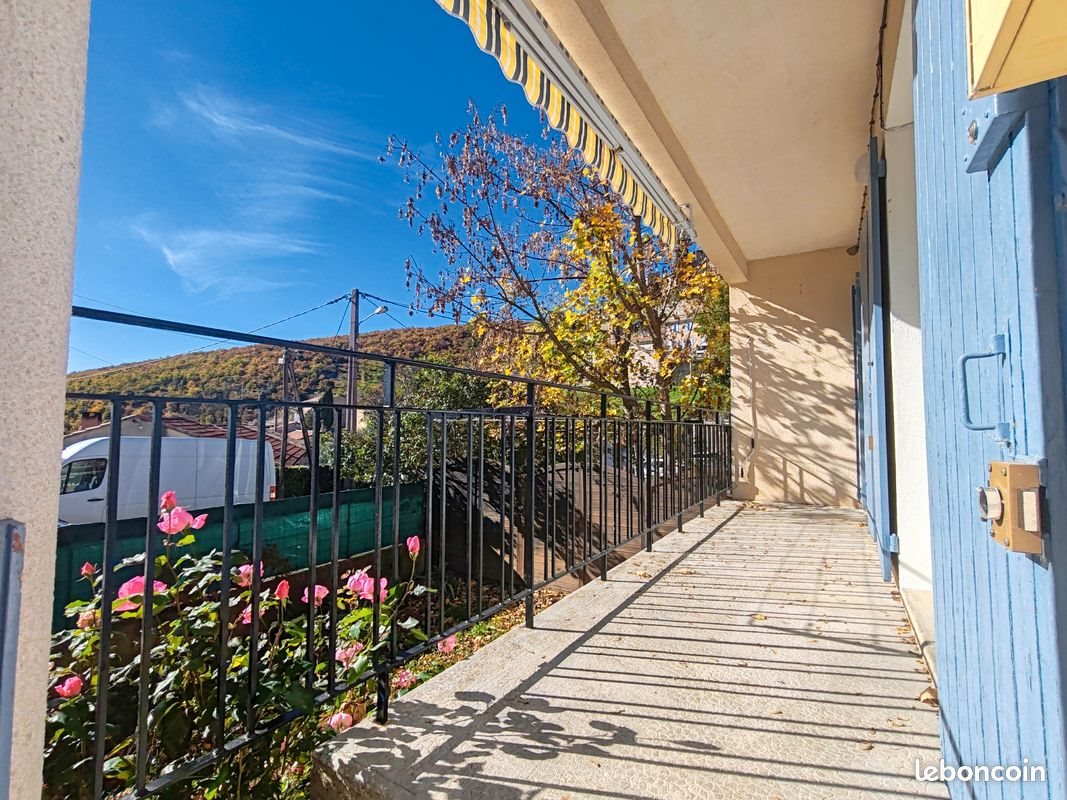 Maison à vendre, 106m², Banon