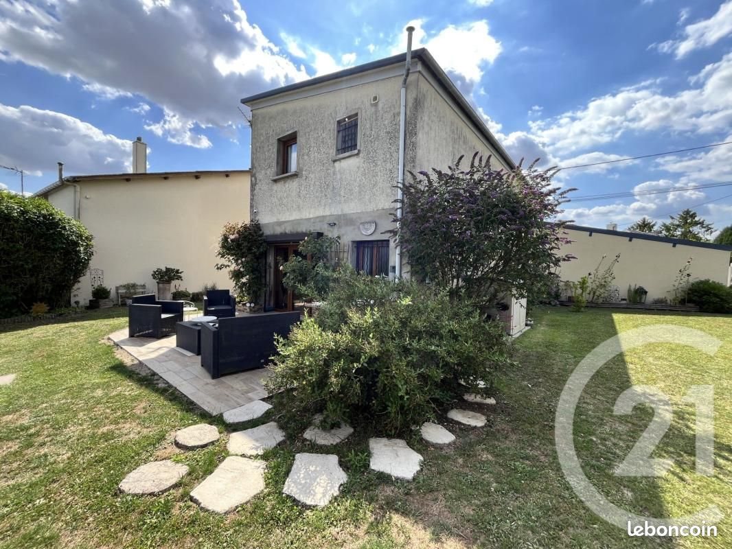 Maison à vendre, 153m², Saint-Quentin