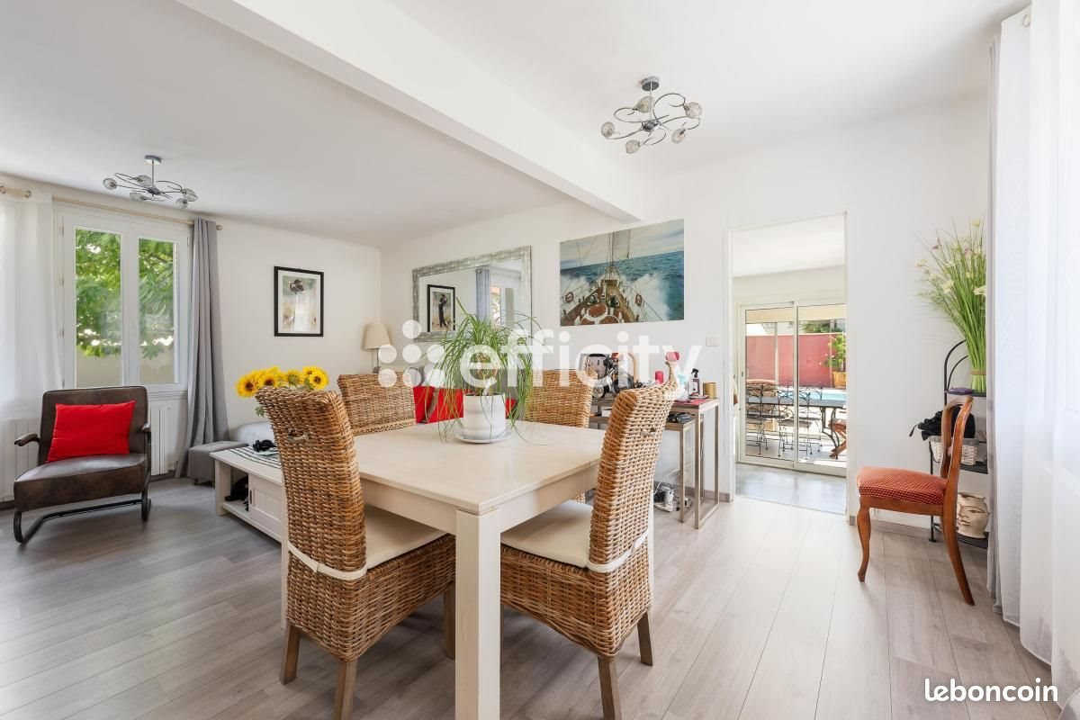 Maison à vendre, 169m², Lunel