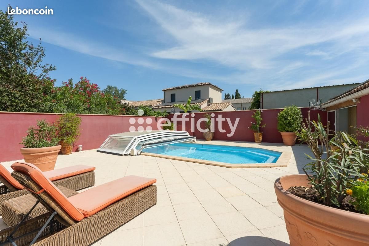 Maison à vendre, 169m², Lunel