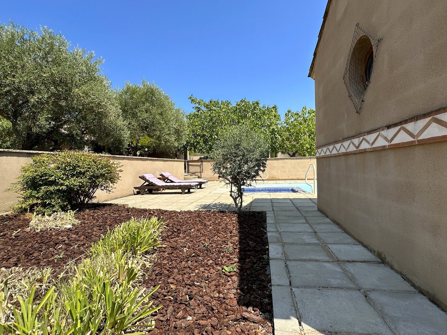 Maison à vendre, 205m², Saint-Geniès-de-Fontedit