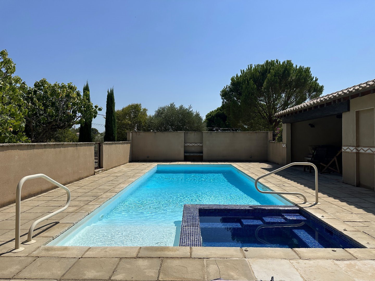 Maison à vendre, 205m², Saint-Geniès-de-Fontedit
