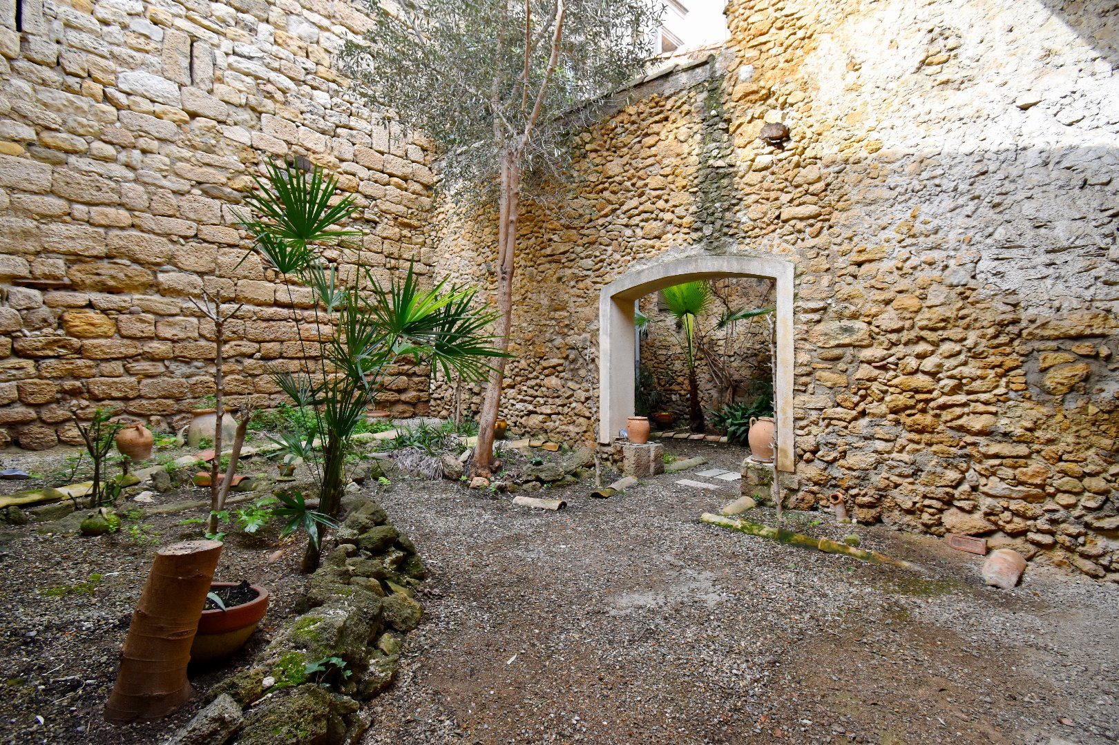 Maison à vendre, 391m², Saint-Geniès-de-Fontedit