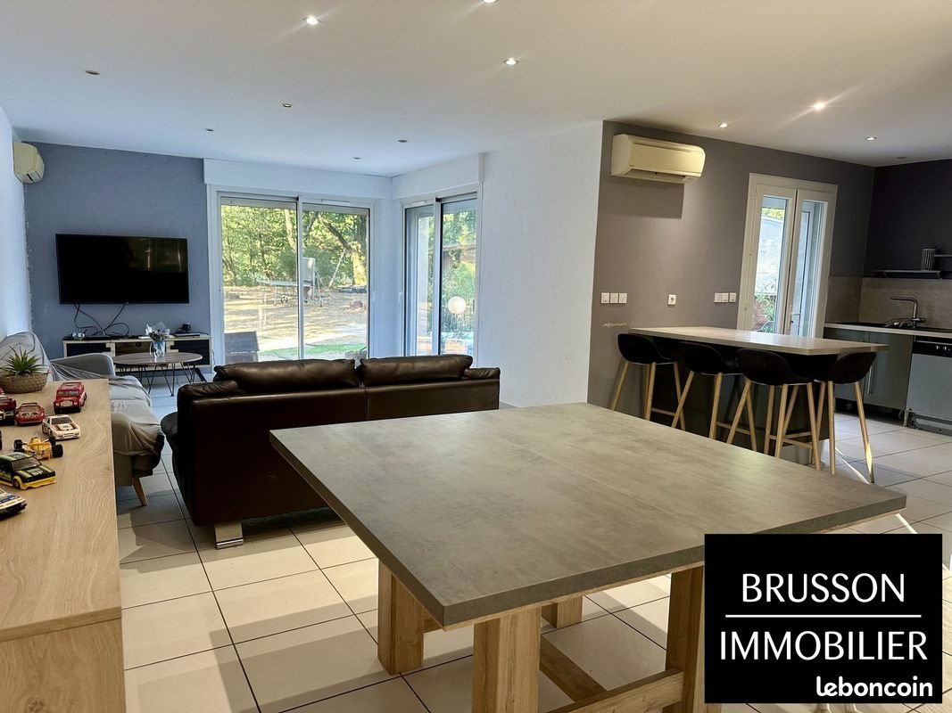 Maison à vendre, 168m², Saïx