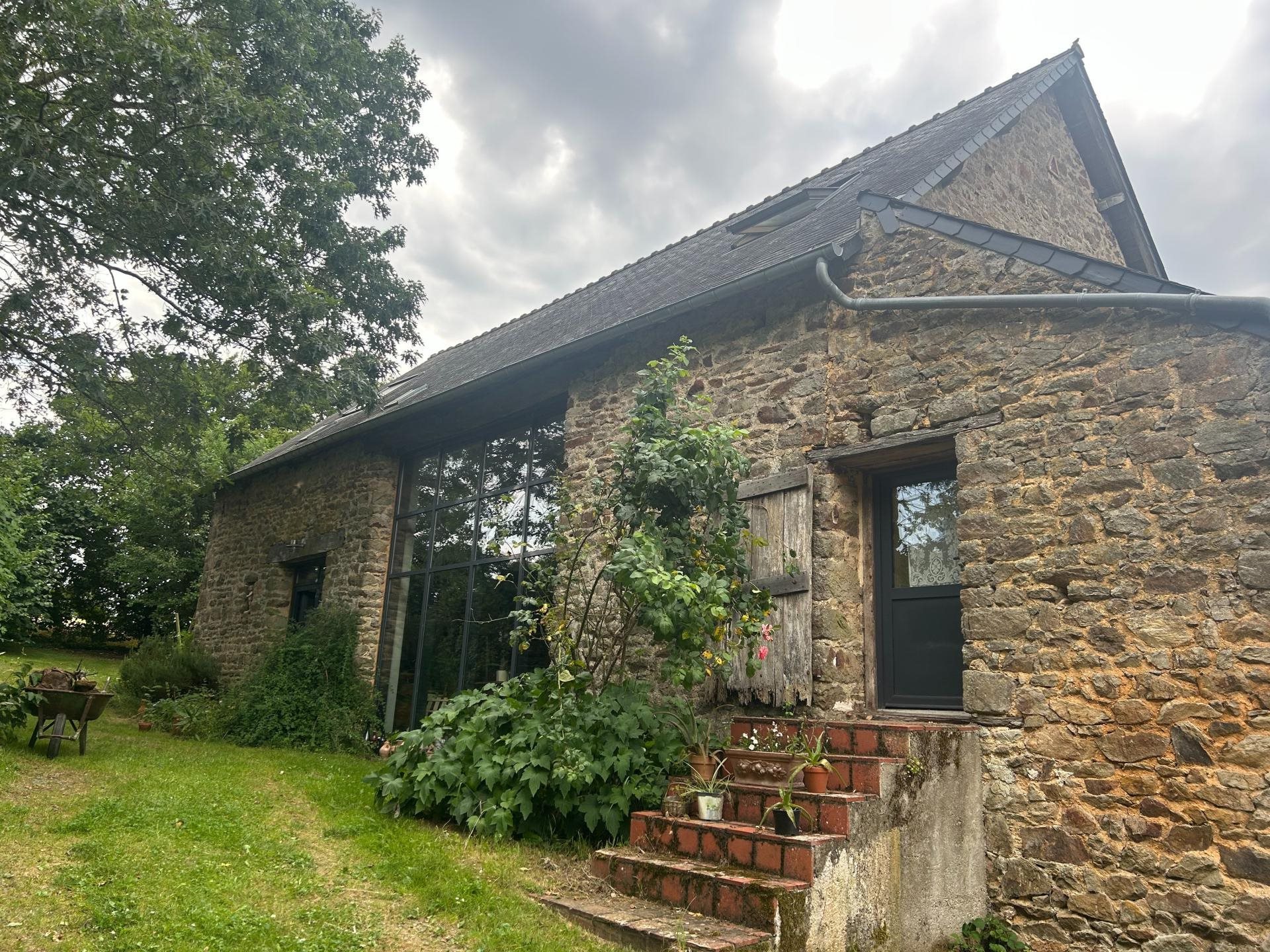Maison à vendre, 270m², Villaines-la-Juhel