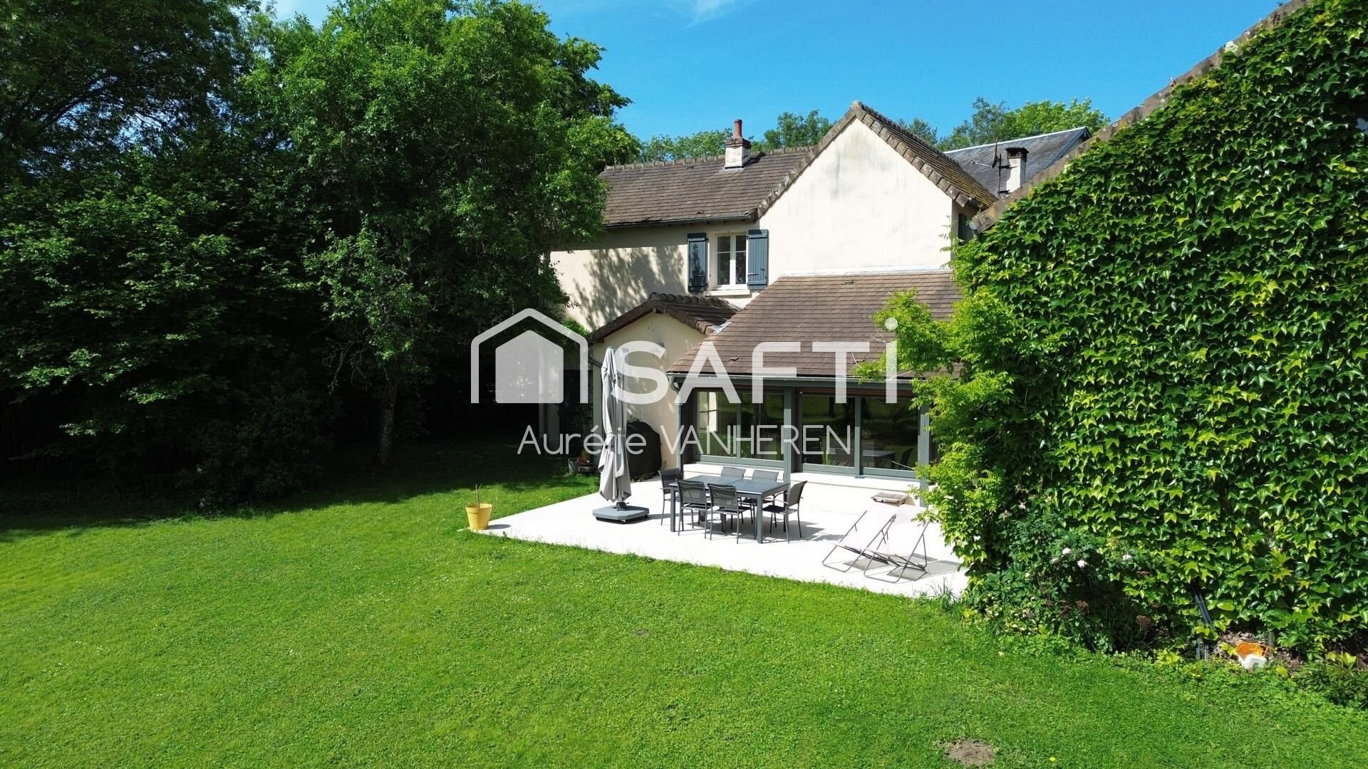 Maison à vendre, 237m², Cosne-Cours-sur-Loire