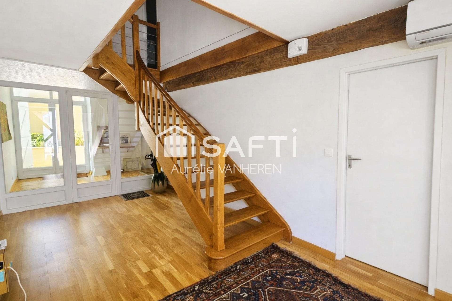 Maison à vendre, 300m², Cosne-Cours-sur-Loire