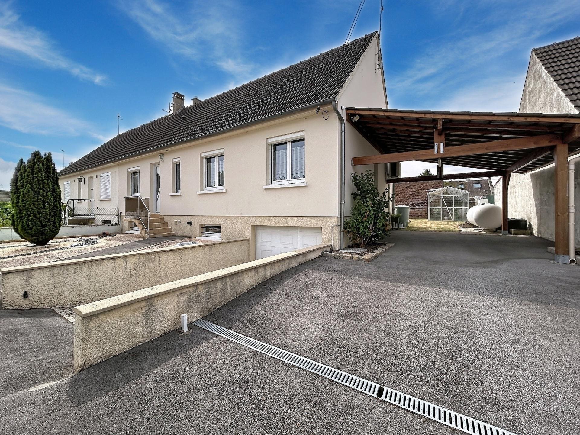 Maison à vendre, 81m², Noyon