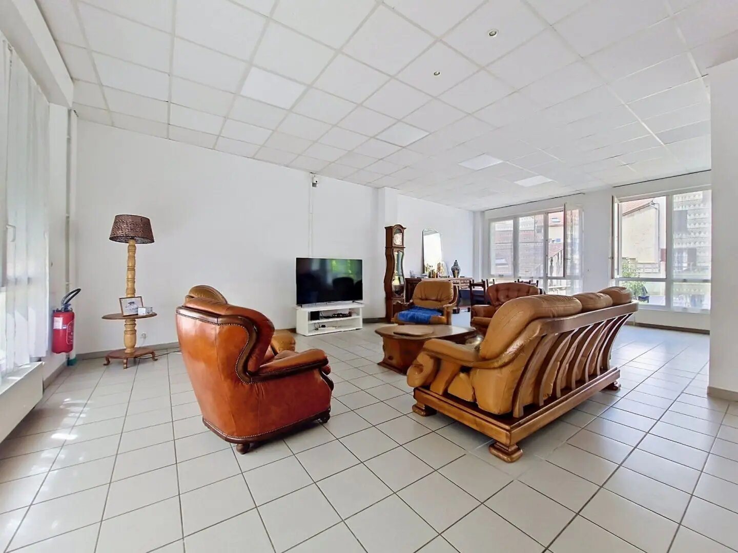 Maison à vendre, 240m², Santeuil