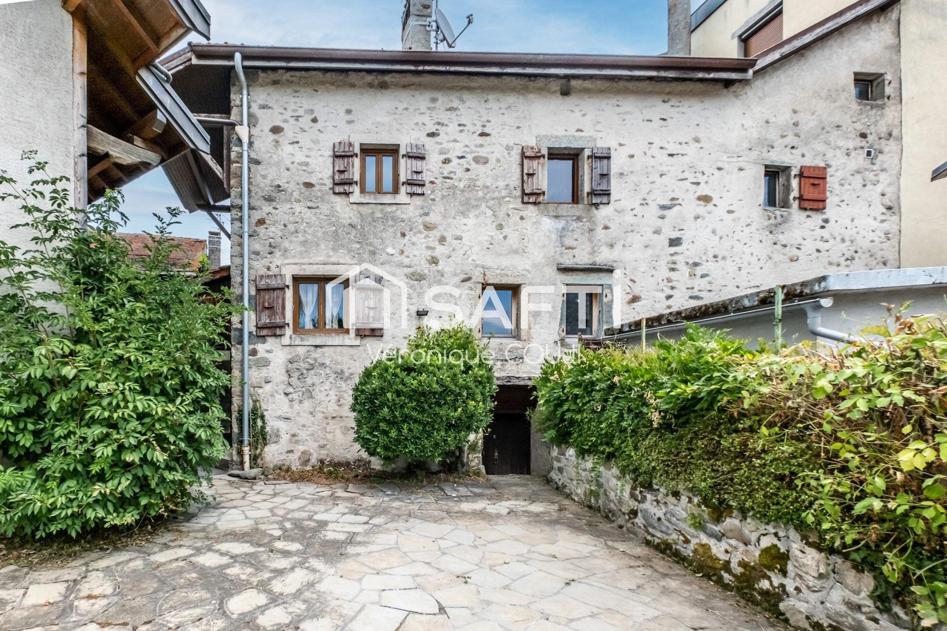 Maison à vendre, 110m², Perrignier