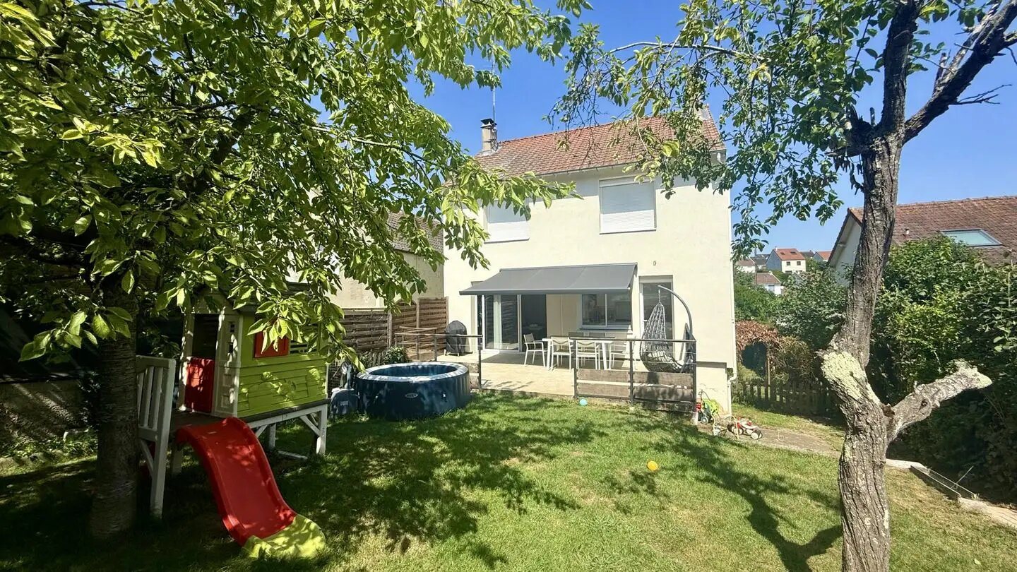 Maison à vendre, 102m², Ecquevilly
