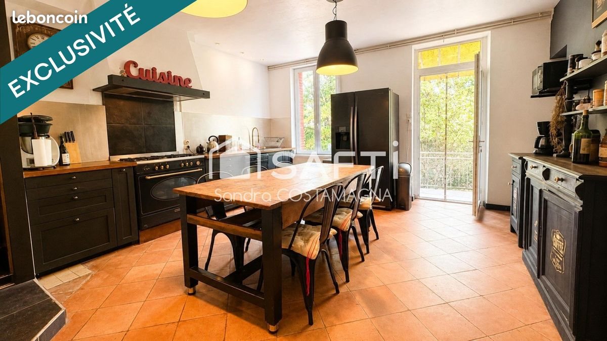 Maison à vendre, 280m², Bourret
