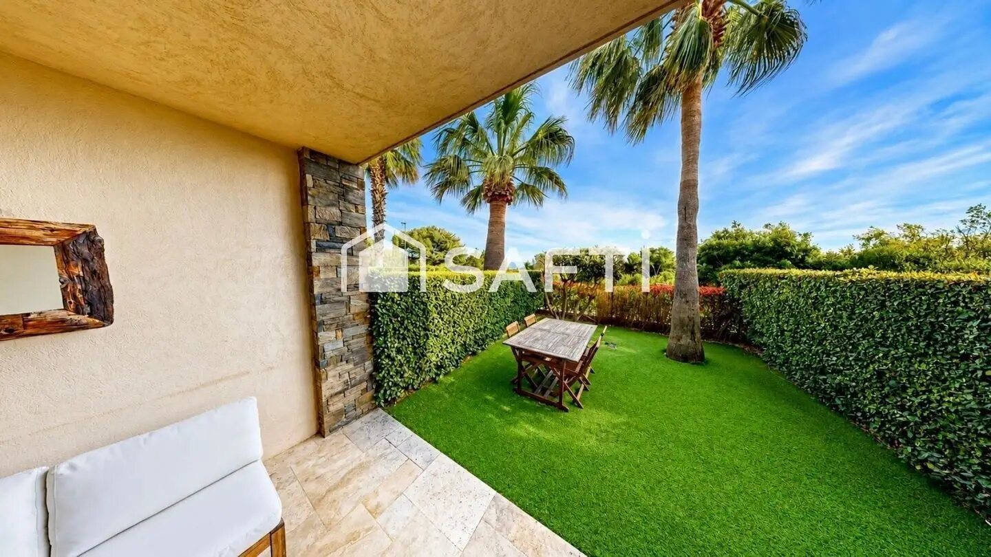Appartement à vendre, 65m², Roquebrune-sur-Argens