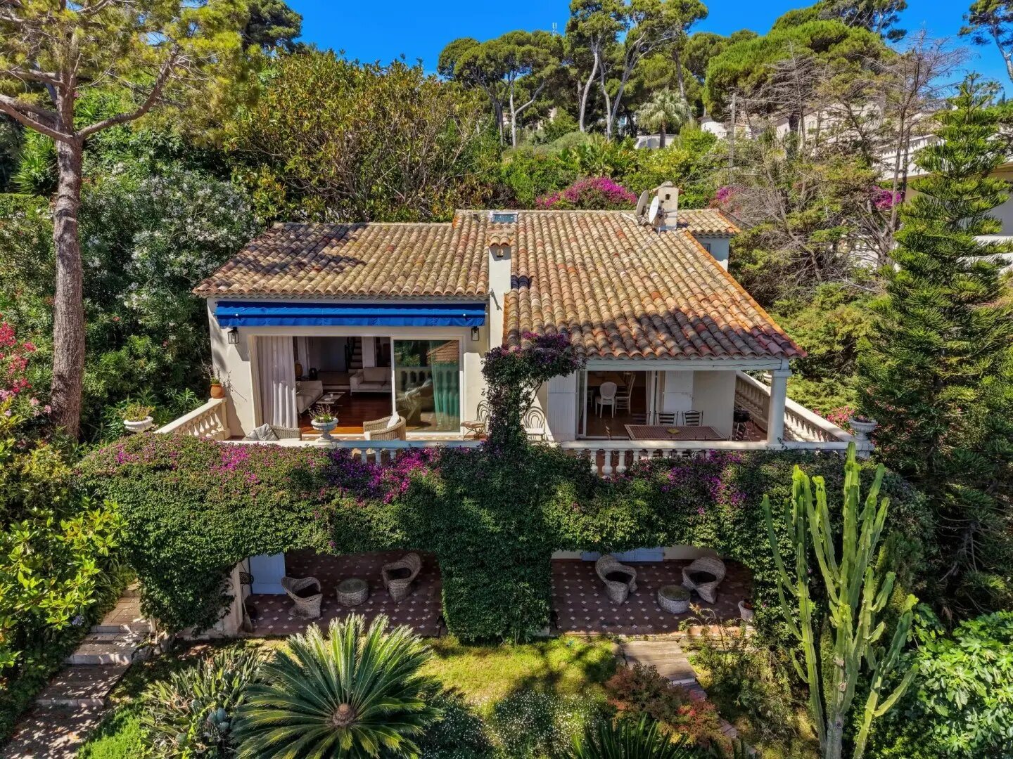 Maison à louer, 250m², Antibes